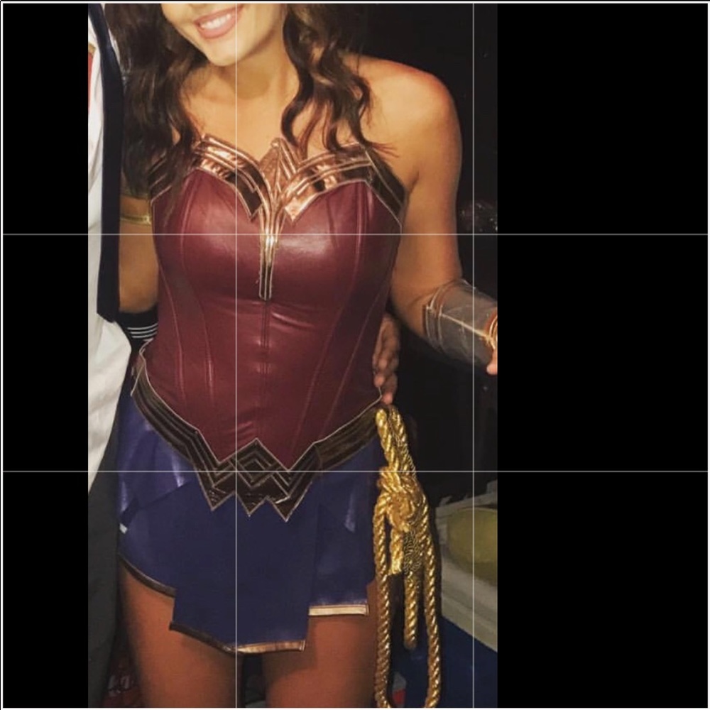 WONDER WOMAN COSTUME